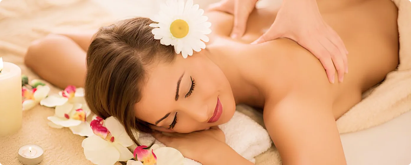 Woman receiving a relaxing professional massage