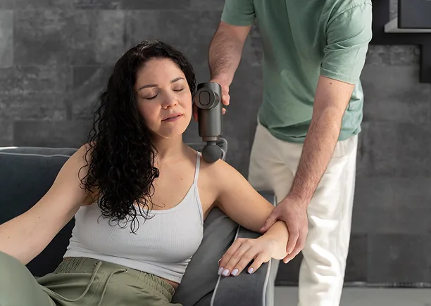 SEATED CHAIR MASSAGE